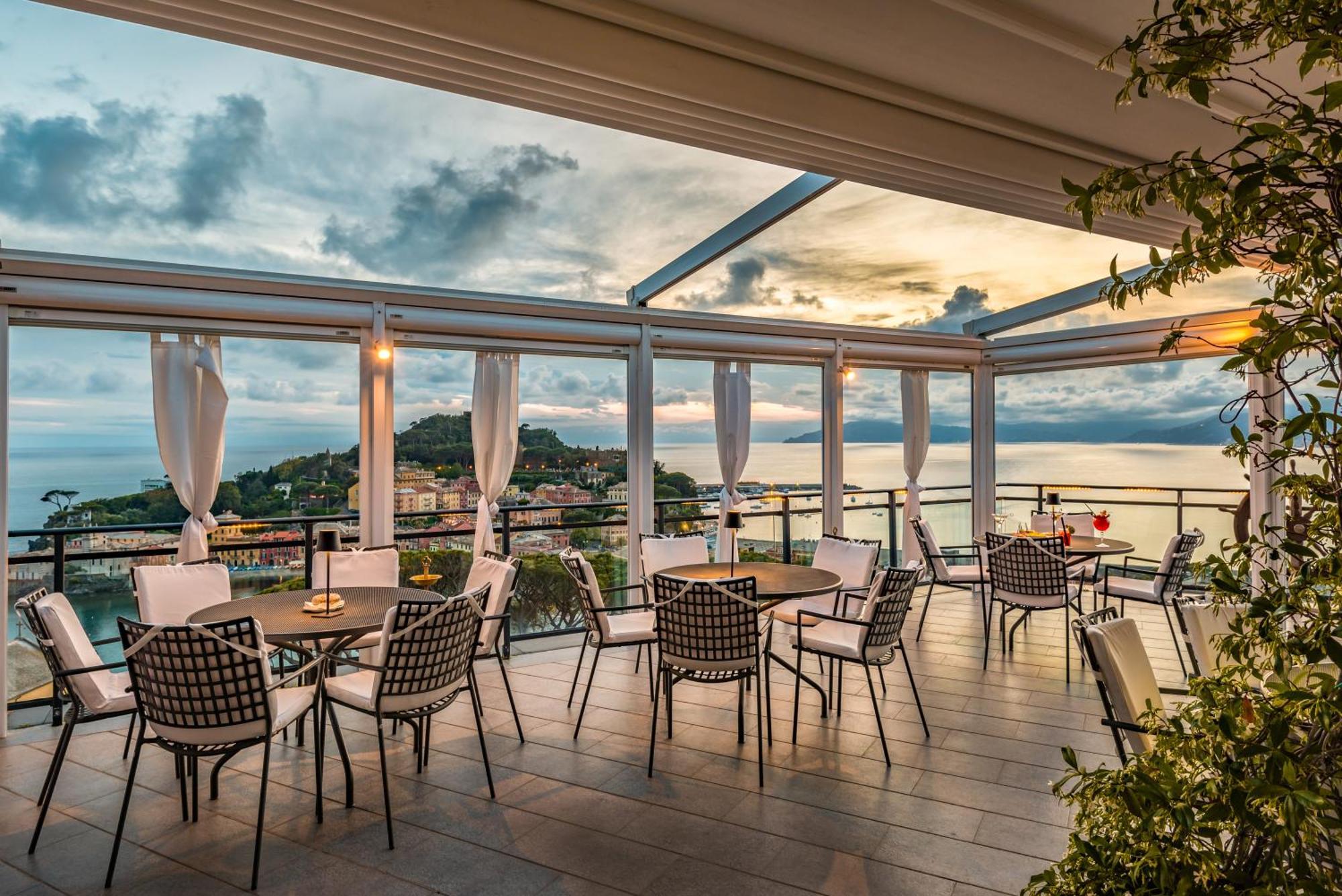 Hotel Vis A Vis Сестрі-Леванте Екстер'єр фото