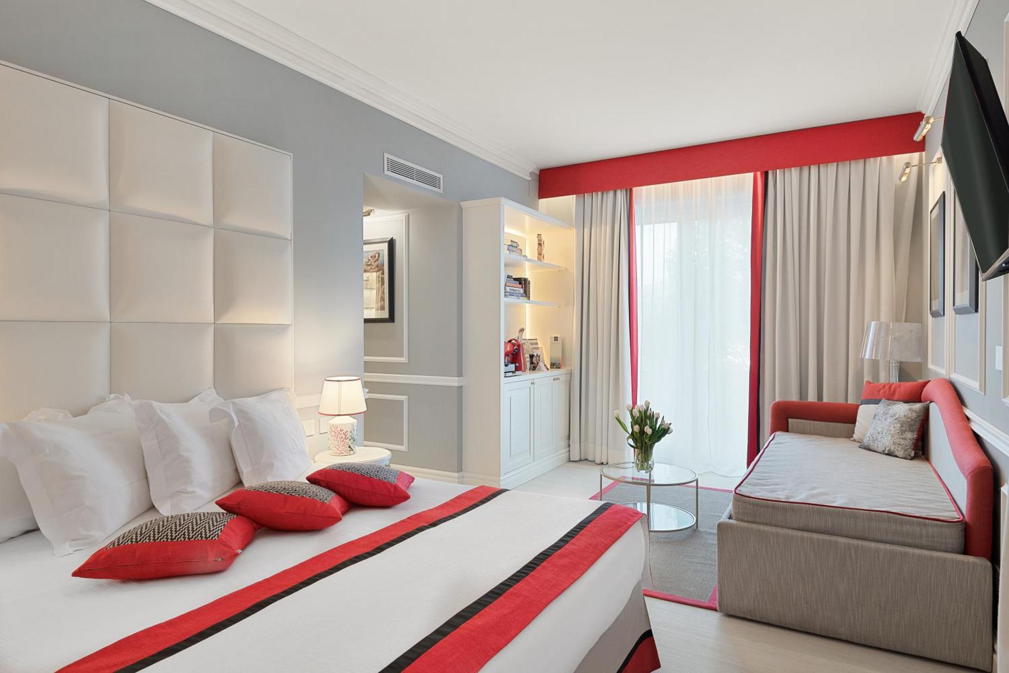Hotel Vis A Vis Сестрі-Леванте Екстер'єр фото